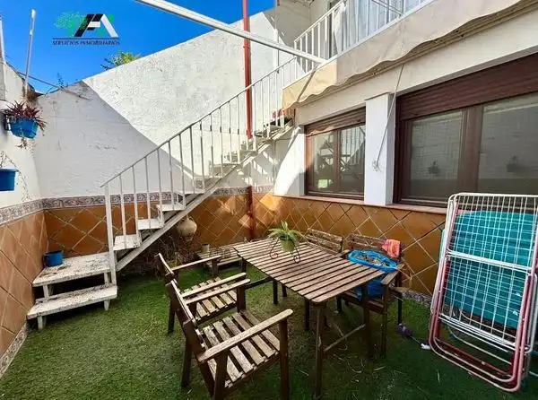 Casa de 217 m² en Baeza