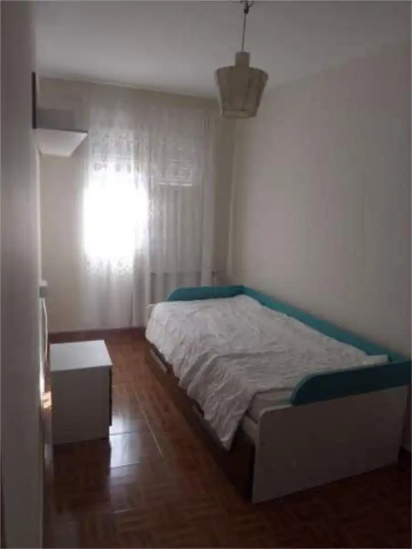Pis de 90 m² a Lleó