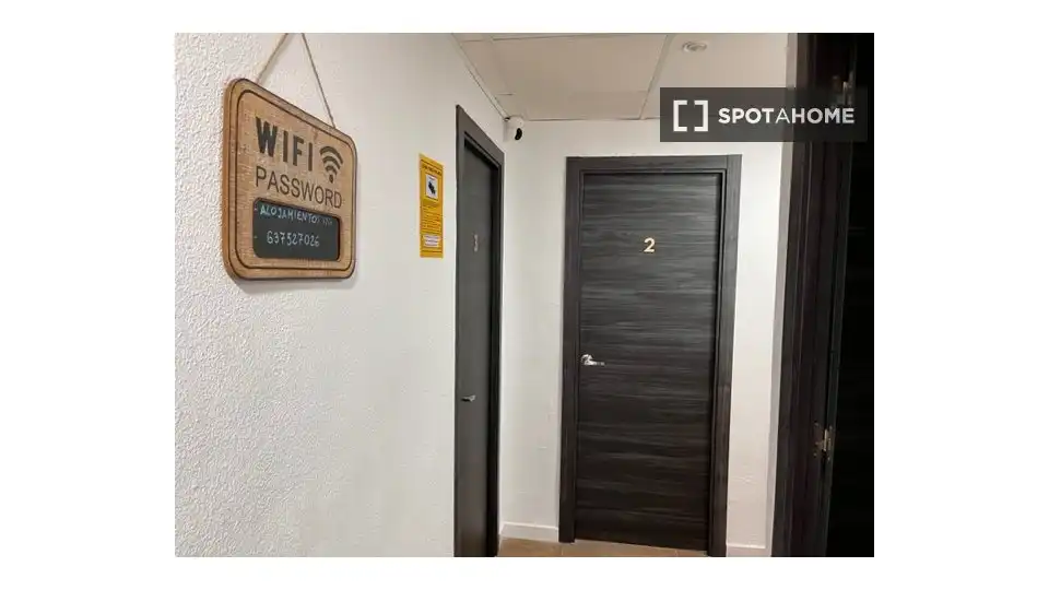 Habitación 104 m², Novelda