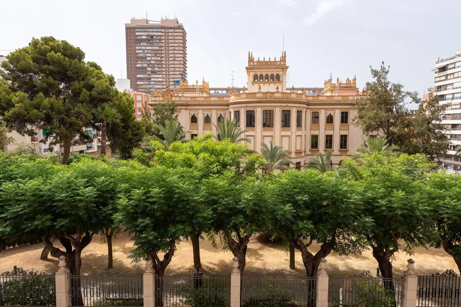 Piso de 170 m² en Alicante