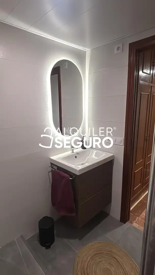 Piso de 90 m² en Sevilla