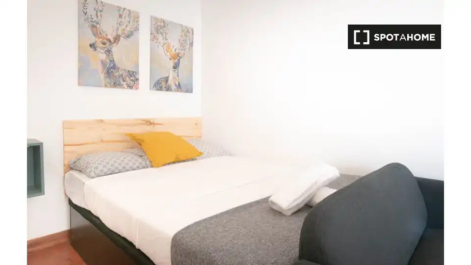 Habitación 150 m², Barcelona