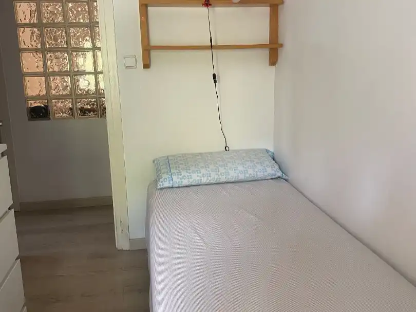 Habitación en alquiler, San Justo Desvern