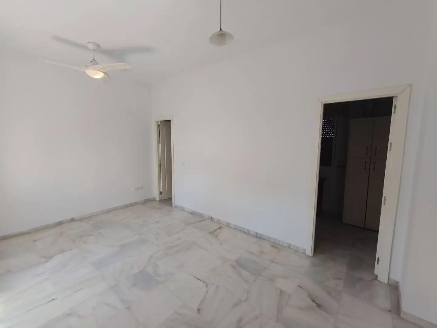 Piso de 32 m² en Sanlúcar la Mayor