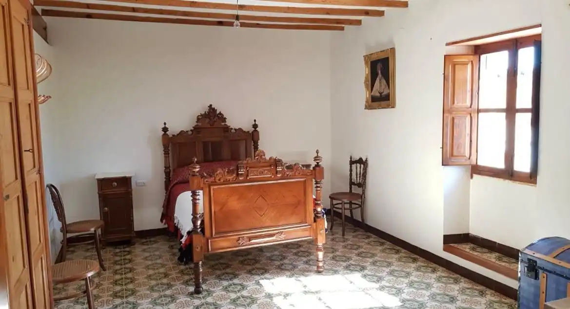Casa de 1094 m² a la Vall d'Alba