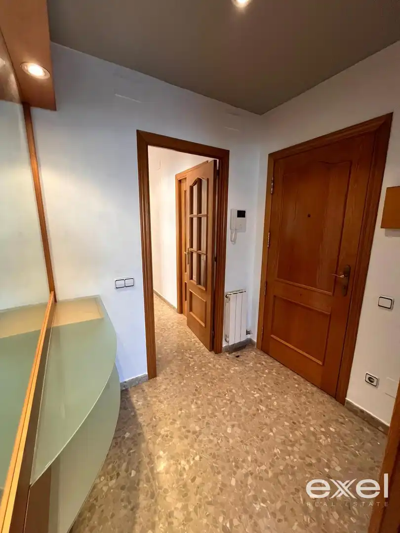 Pis de 110 m² a Cornellà de Llobregat