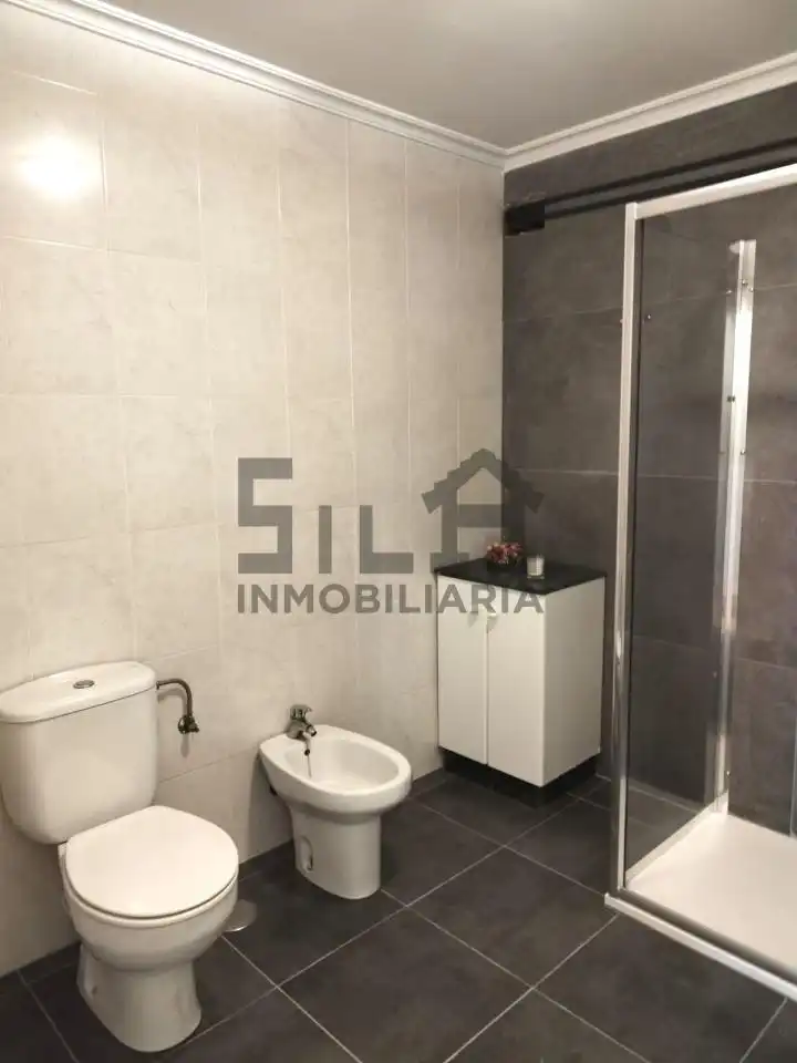 Appartement 85 m² à Ourense
