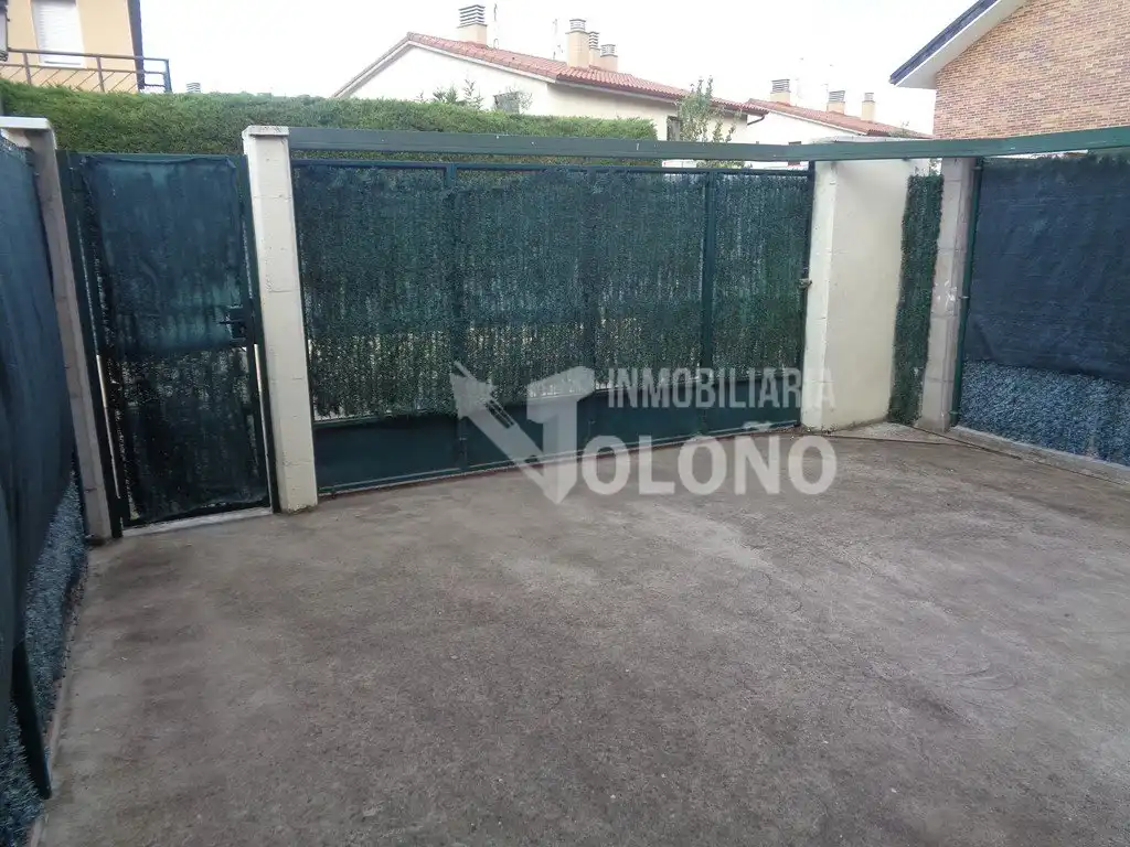 Piso de 140 m² en Anguciana