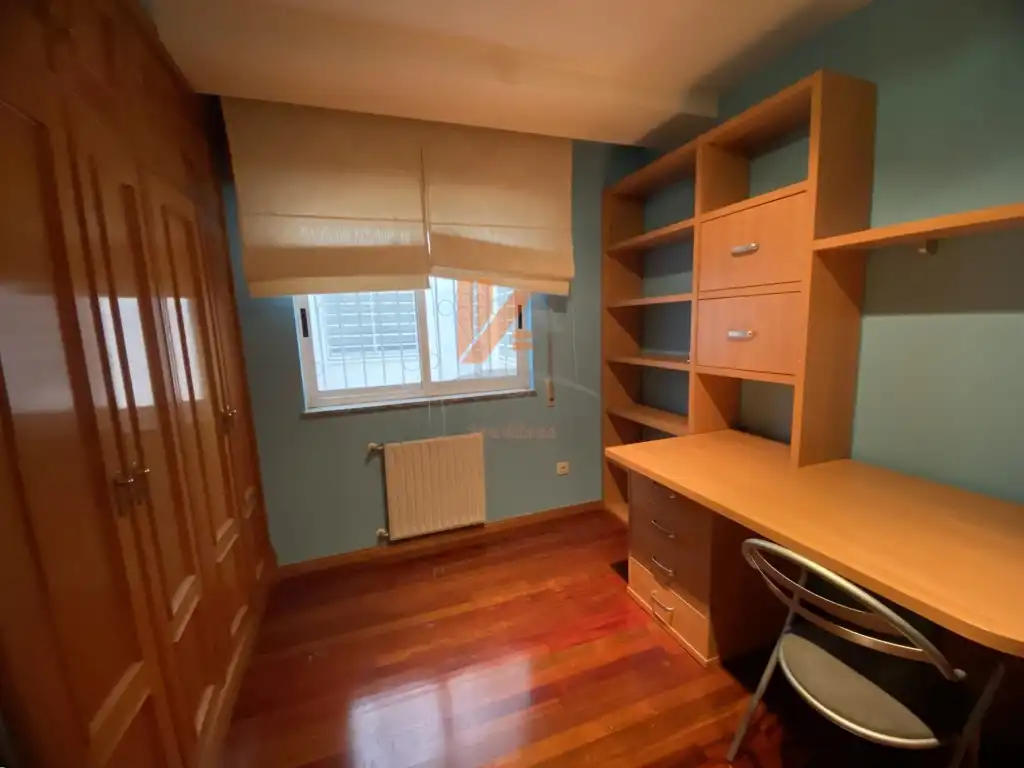 Piso de 78 m² en Santiago de Compostela
