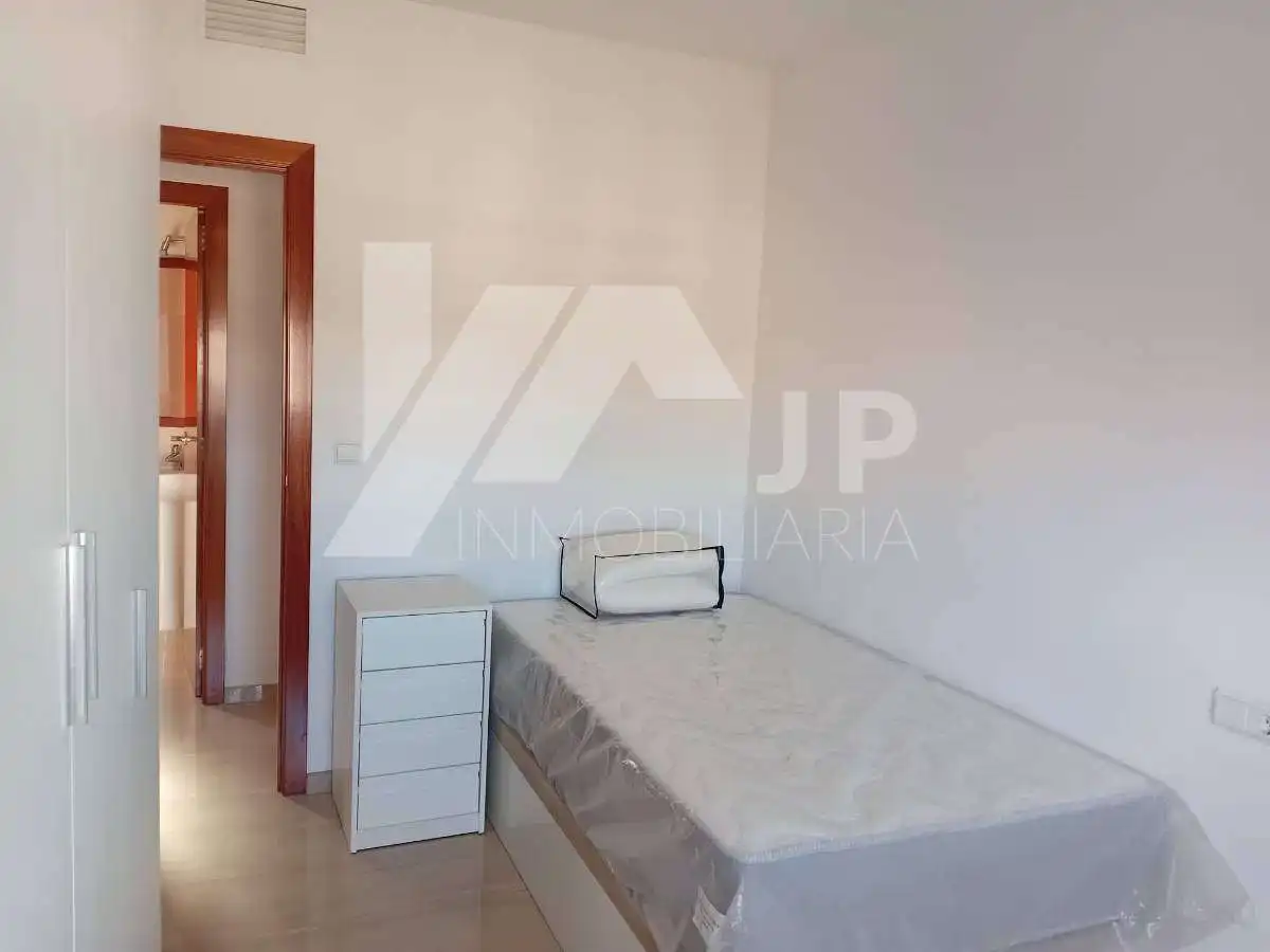 Piso de 120 m² en Granada