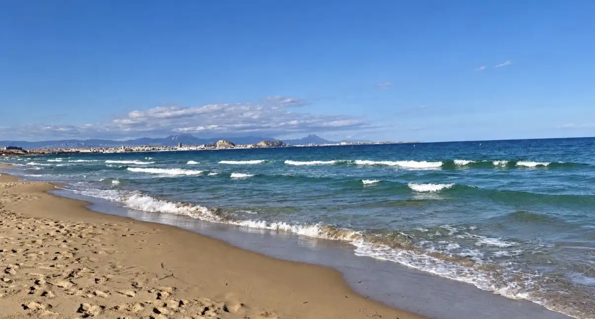 Piso de 80 m² en Alicante