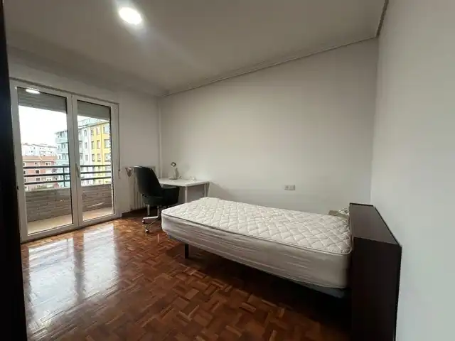 Pis de 130 m² a Pamplona
