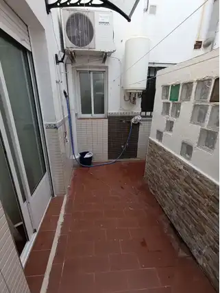Piso de 100 m² en Linares