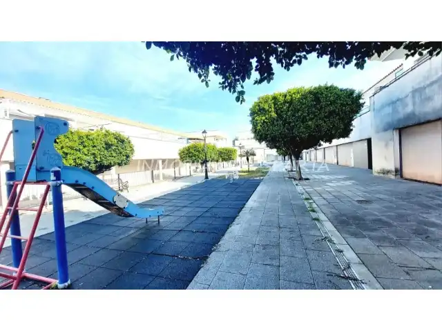 Piso de 40 m² en Sanlúcar la Mayor