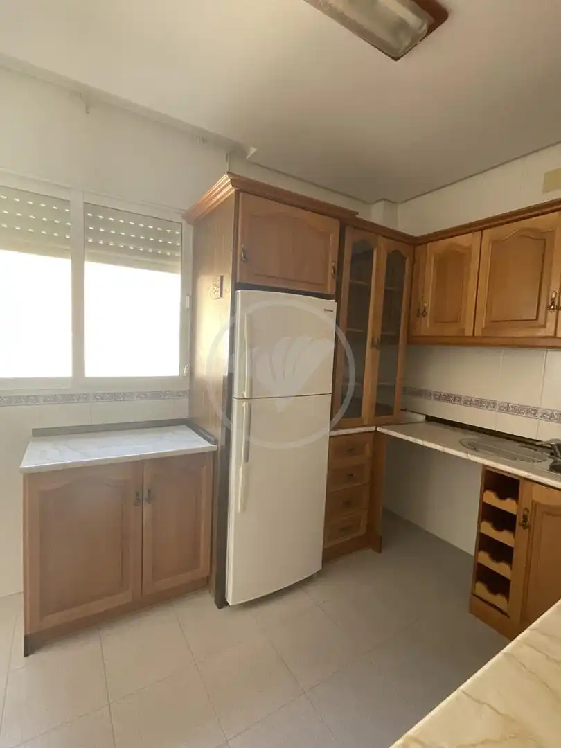 Piso de 100 m² en Linares