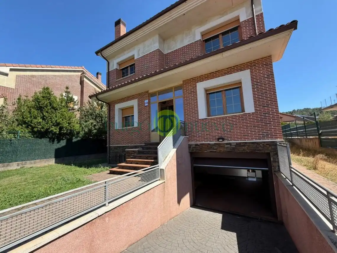 Casa 347 m² a Sariegos