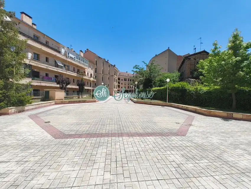 Pis de 80 m² a Segovia