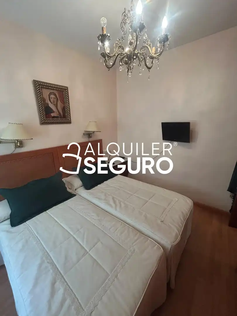 Piso de 88 m² en Granada