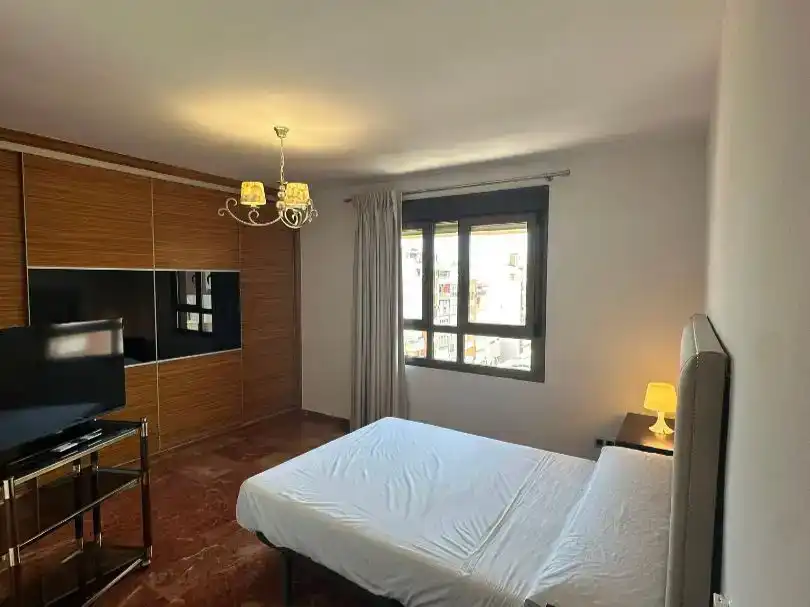 Piso de 140 m² en Almería