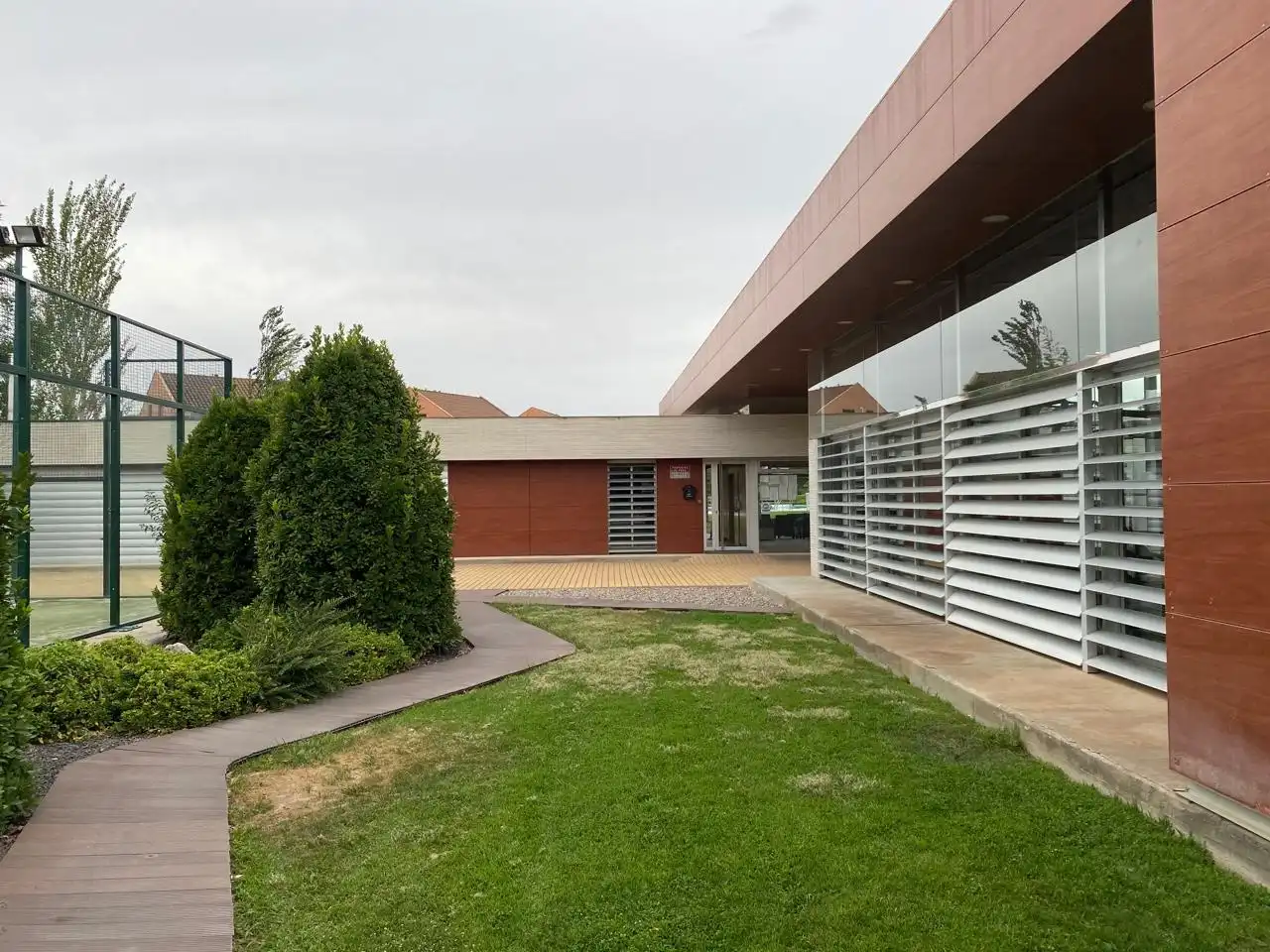 Appartement 437 m² à Villanueva de Gállego