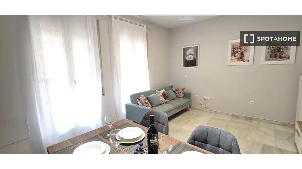 Habitación 120 m², Sevilla