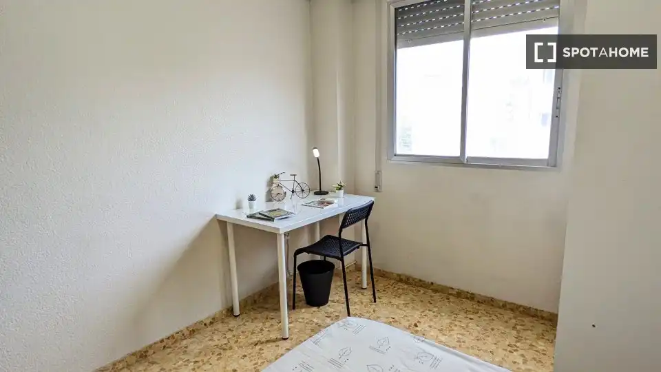 Habitación 114 m², Moncada