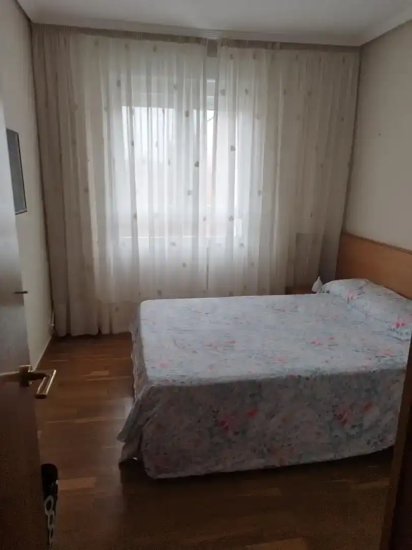 Habitación 100 m², Barañáin