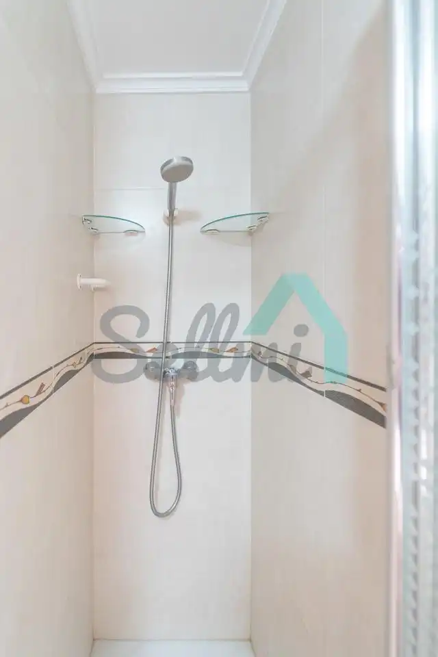 Piso de 107 m² en Oviedo