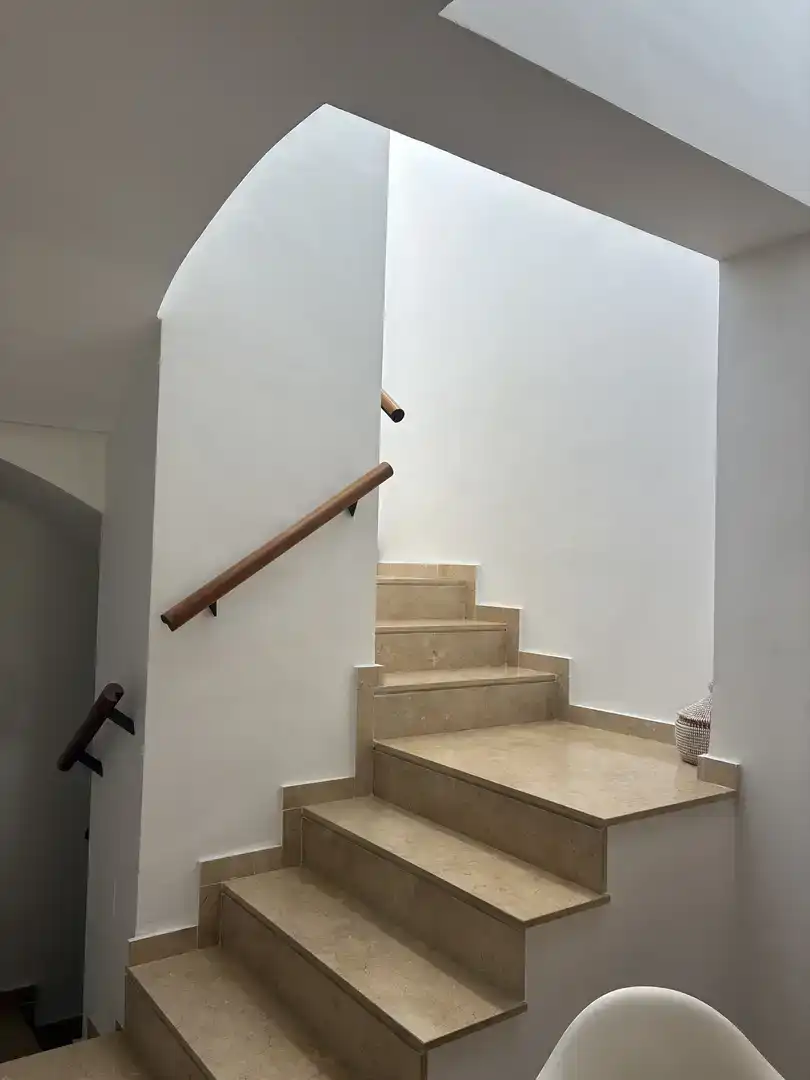 Piso de 85 m² en Rota