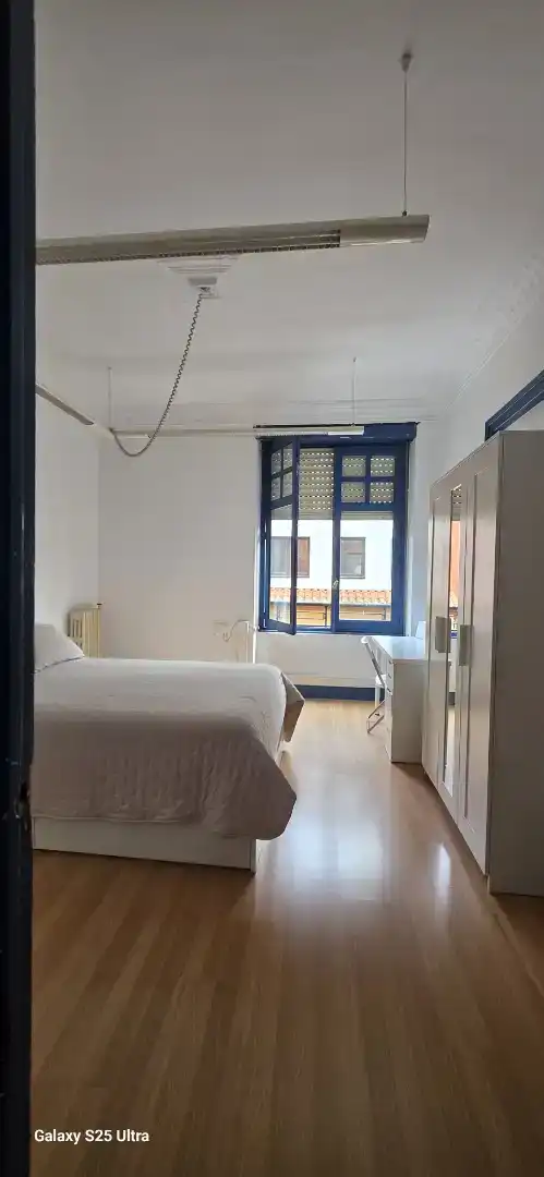 Piso de 180 m² en Oviedo