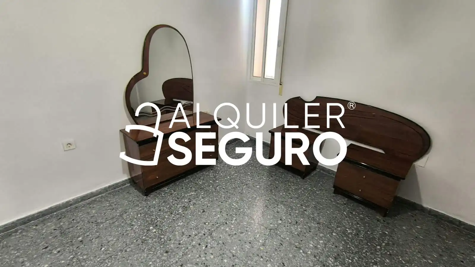 Piso de 60 m² en Sevilla