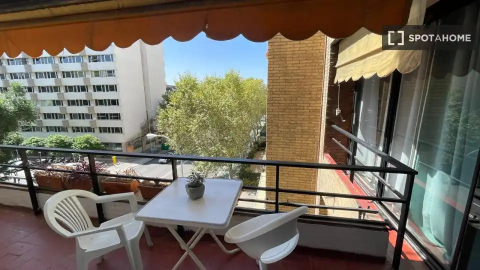 Habitación 207 m², Sevilla