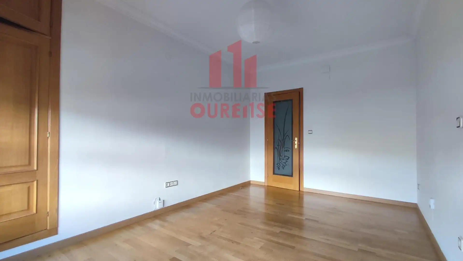 Piso de 85 m² en Ourense