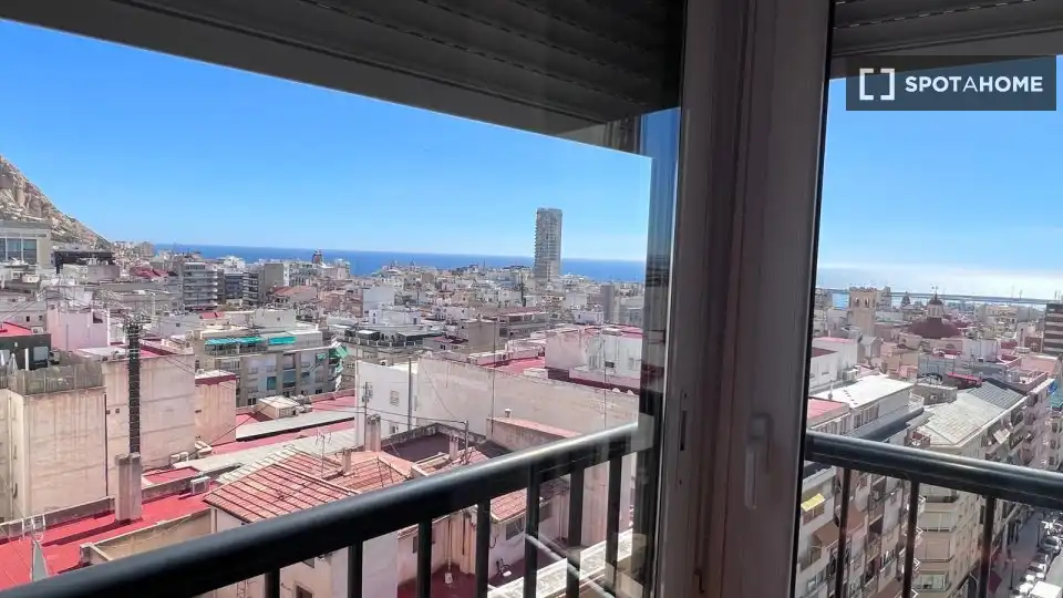 Habitación 167 m², Alicante