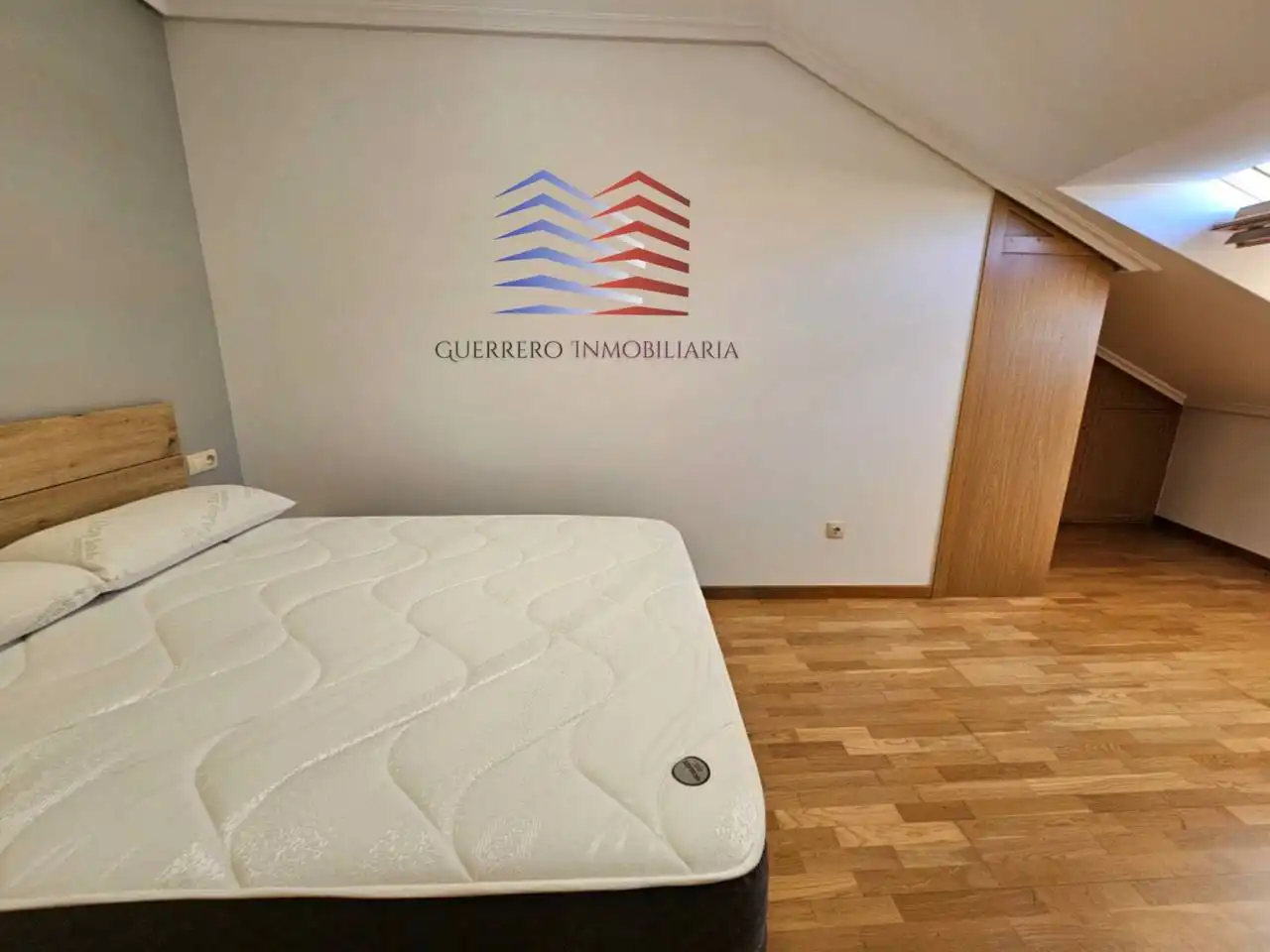 Piso de 87 m² en Ourense