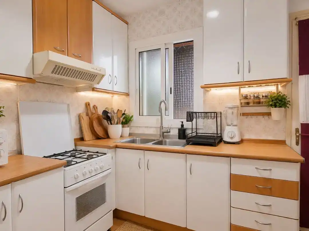 Habitació 72 m², Badalona