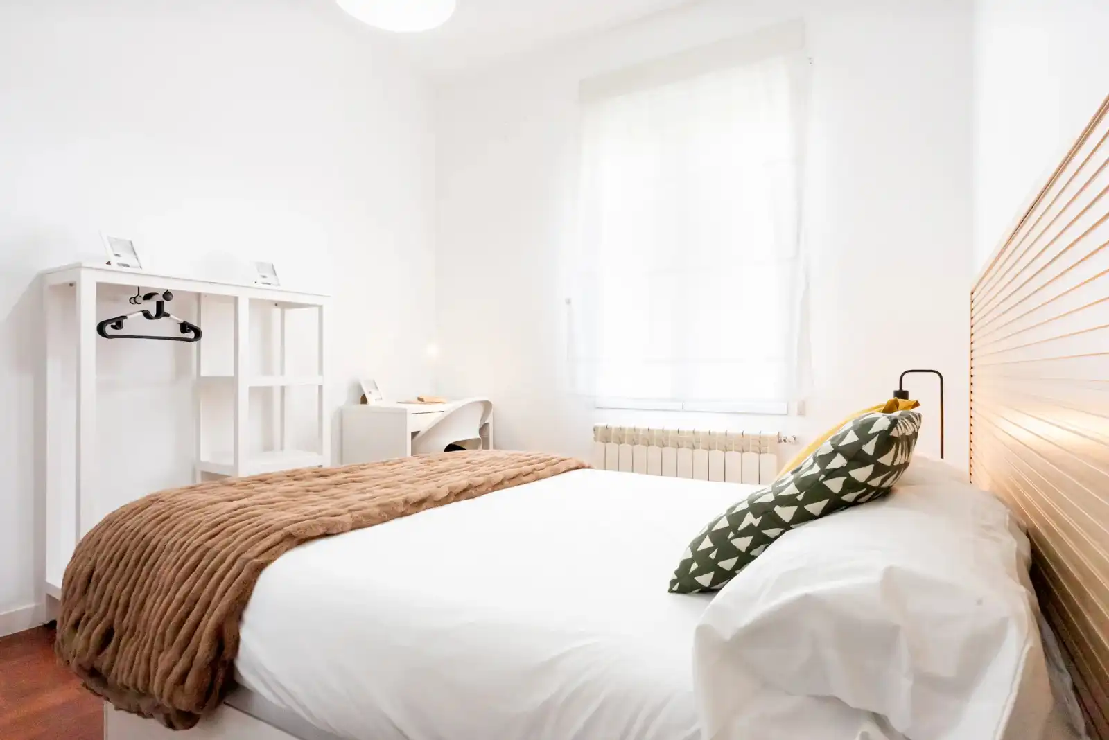 Room for rent, Madrid
