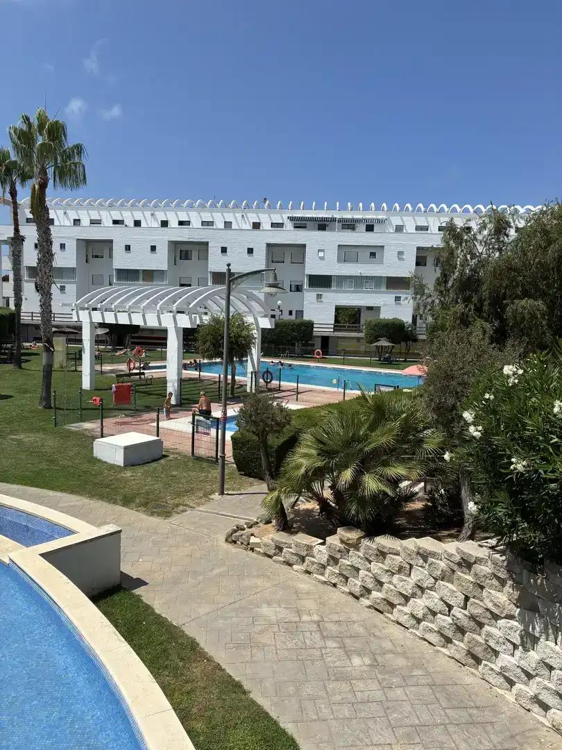 Piso de 85 m² en Rota