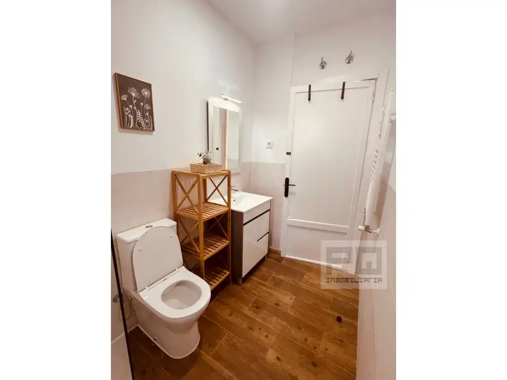 Habitación 100 m², Ávila