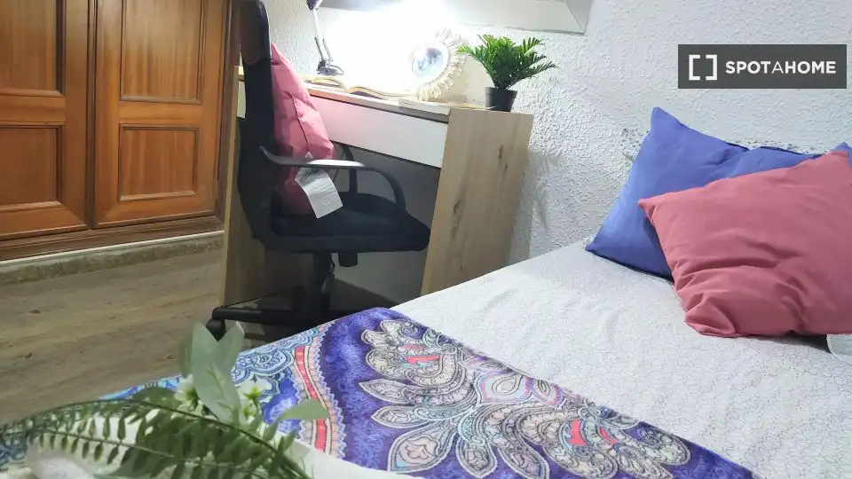 Habitación 80 m², Godella