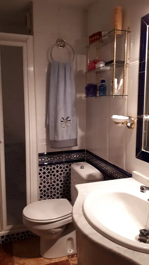 Habitación 105 m², Granada