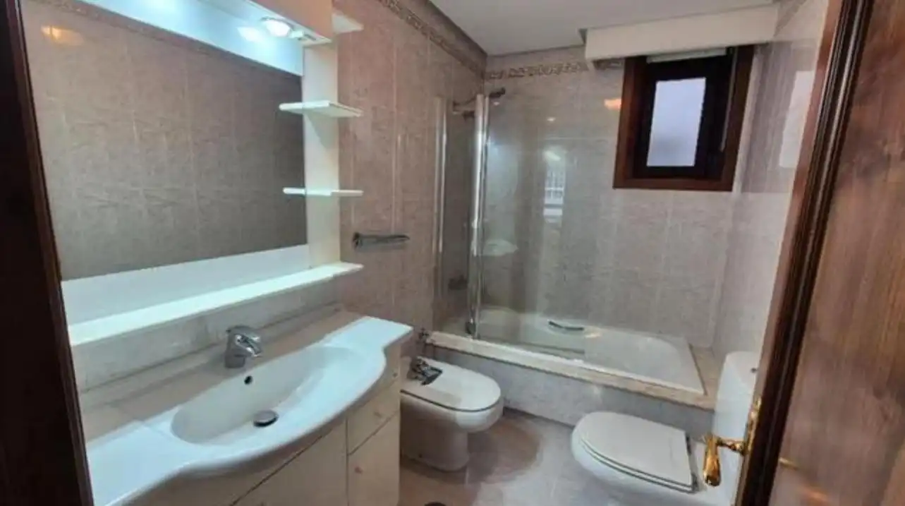 Piso de 80 m² en Ourense