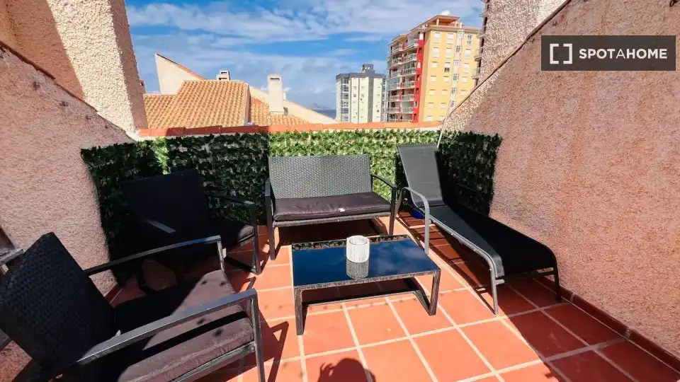 Habitación 81 m², España