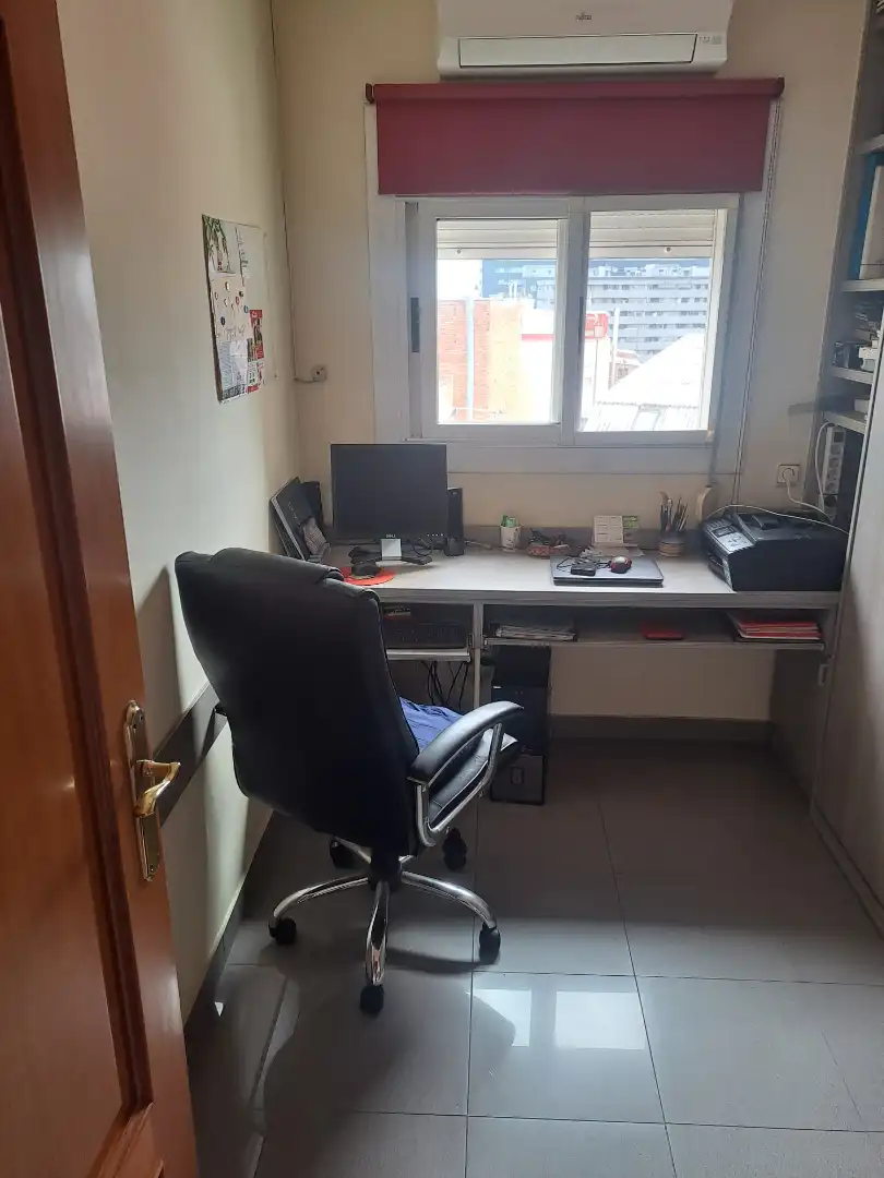 Wohnung 110 m² in l'Hospitalet de Llobregat