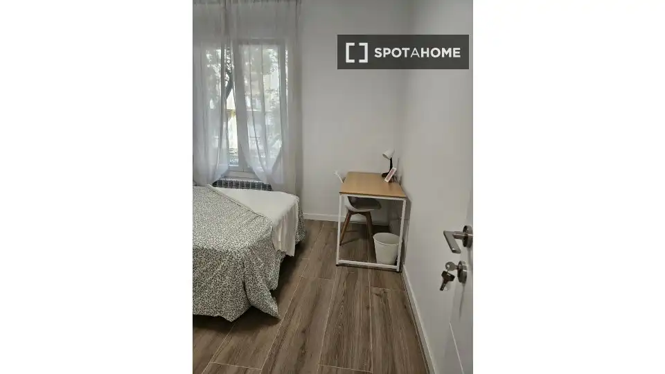 Habitación 133 m², Zaragoza