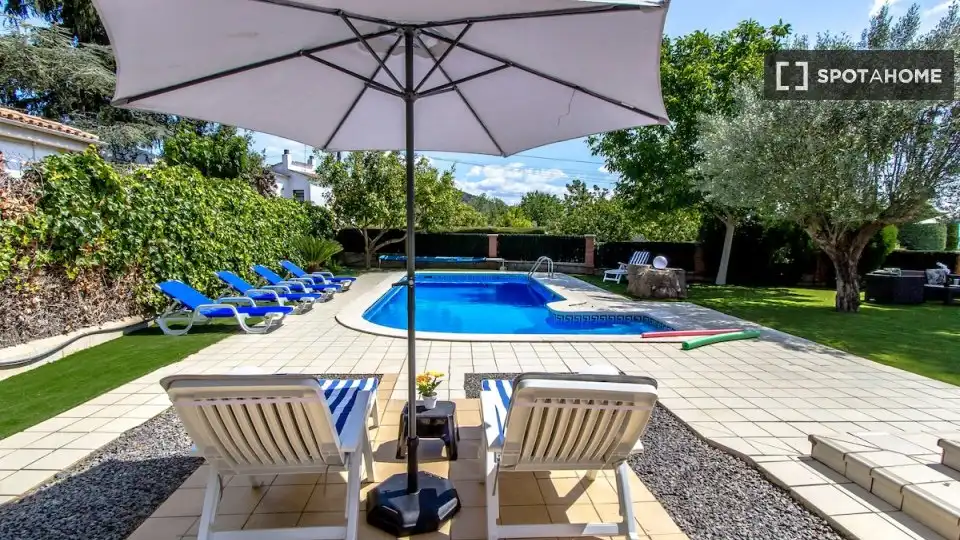 Piso de 350 m² en Sentmenat