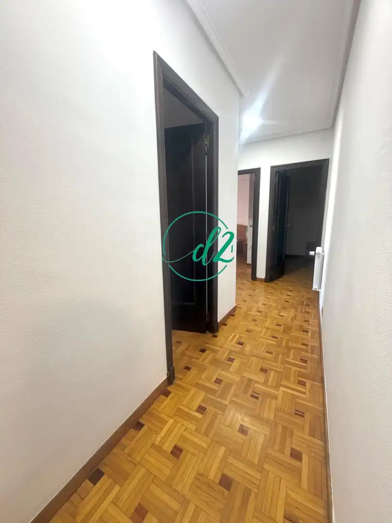 Piso de 99 m² en Ourense