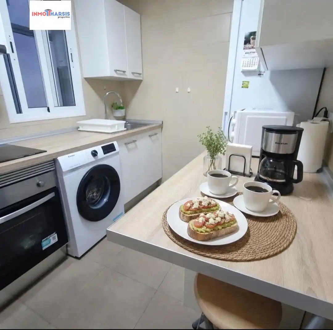 Piso de 94 m² en Almería