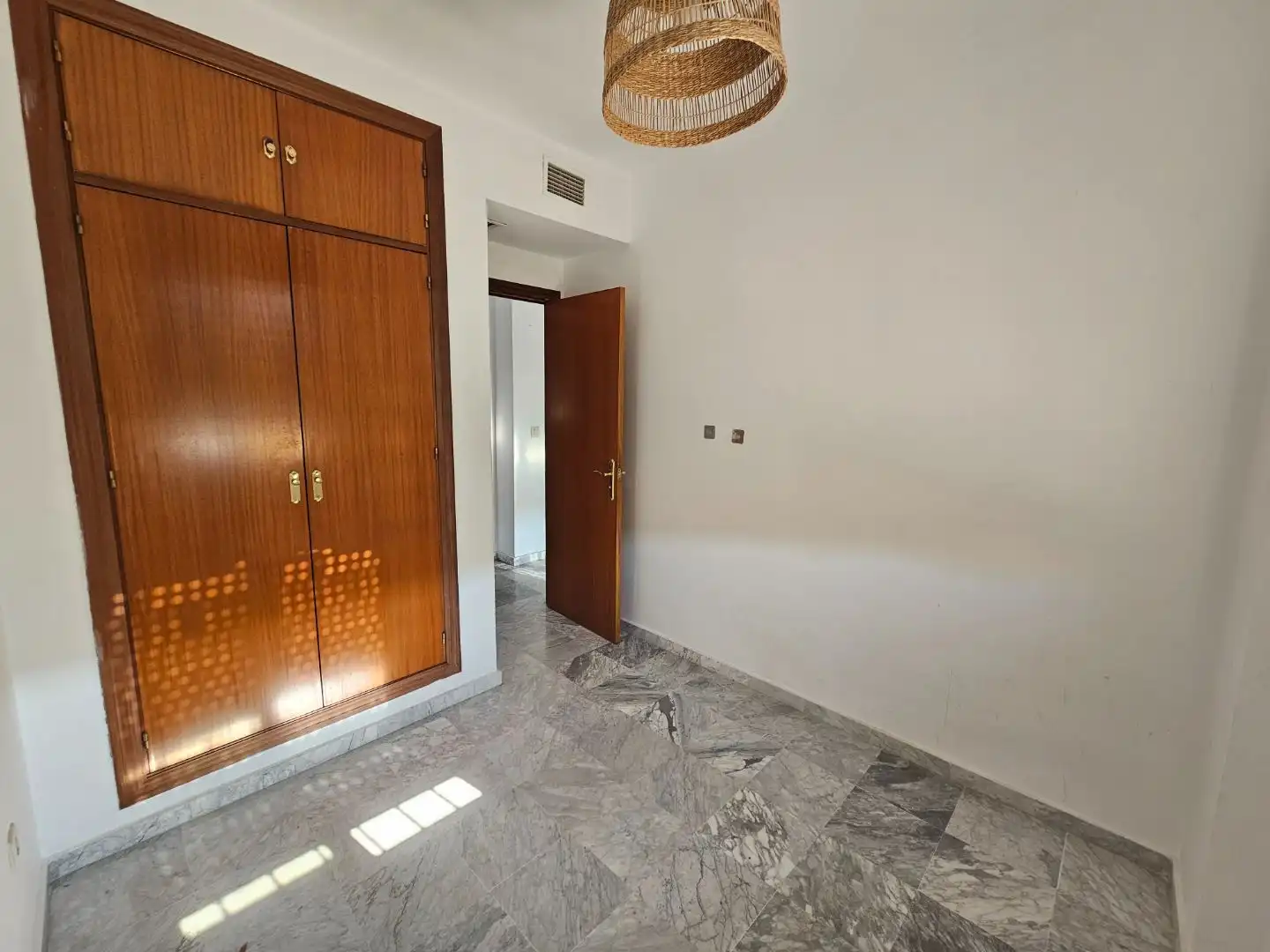 Piso de 90 m² en Sevilla
