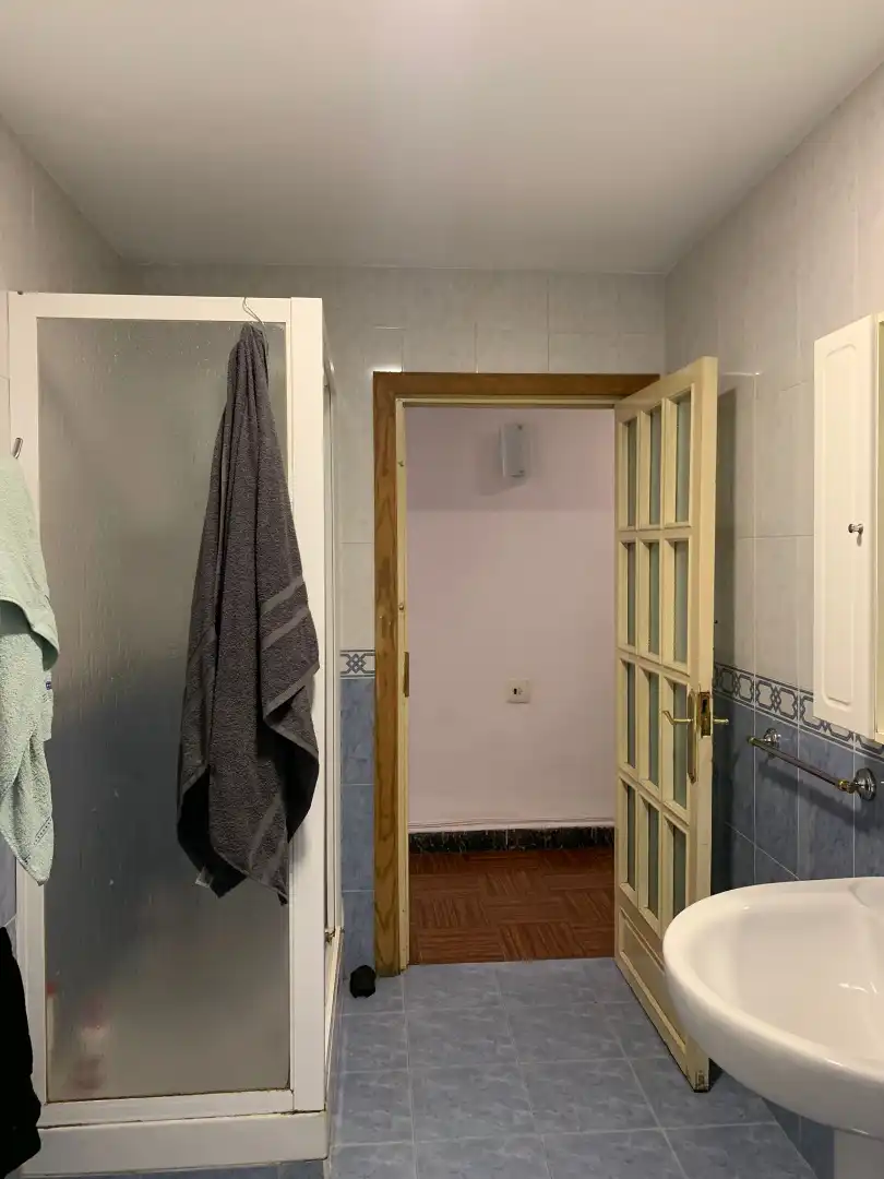 Habitación 200 m², Granada